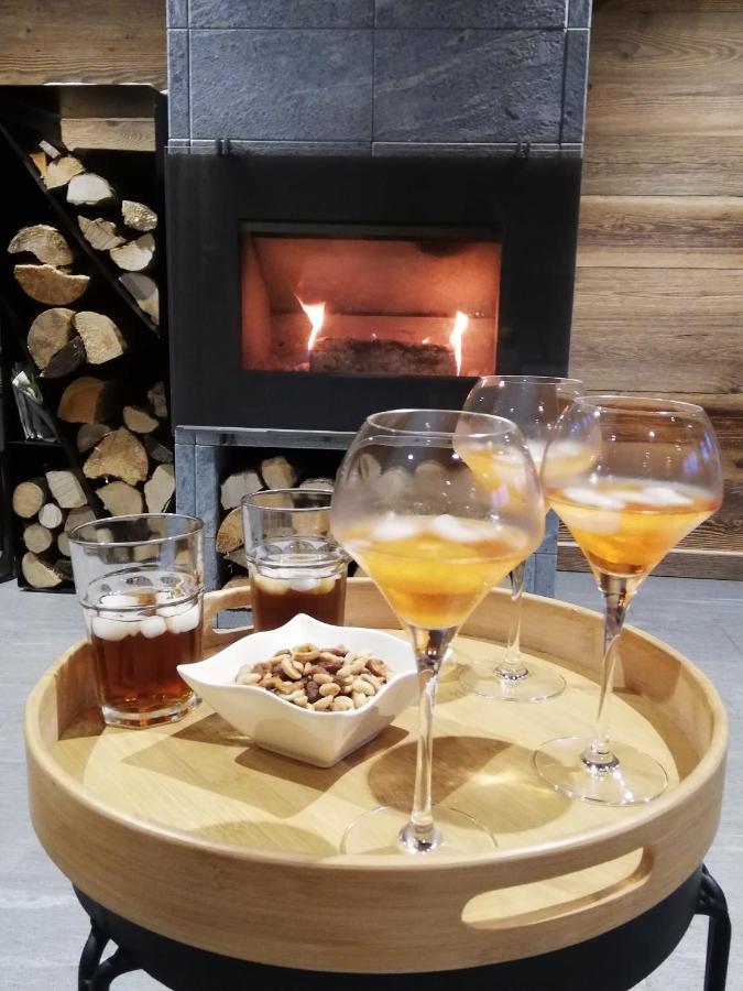 Chambres Et Tables D'Hotes Le Choton A Nono - Col Du Joly Beaufortain 欧特吕斯 外观 照片