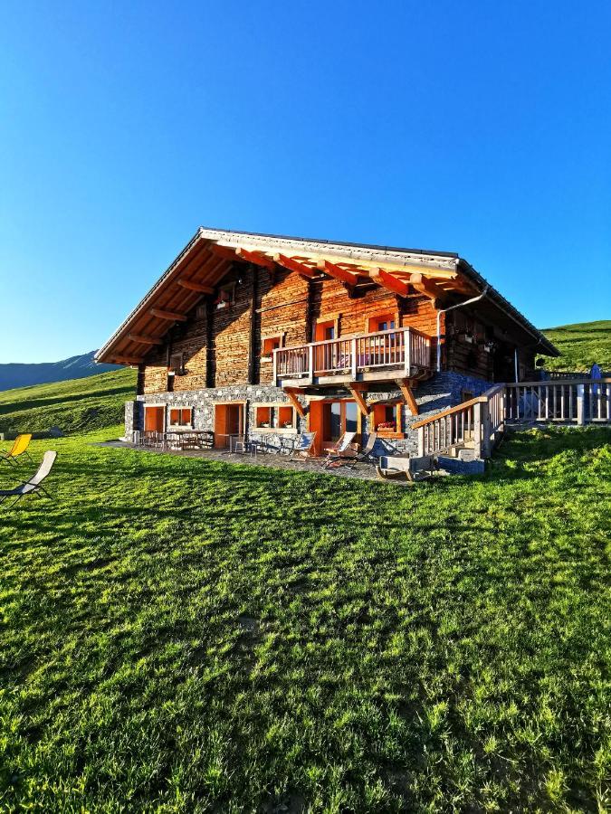 Chambres Et Tables D'Hotes Le Choton A Nono - Col Du Joly Beaufortain 欧特吕斯 外观 照片