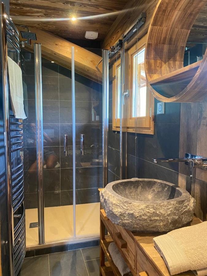 Chambres Et Tables D'Hotes Le Choton A Nono - Col Du Joly Beaufortain 欧特吕斯 外观 照片