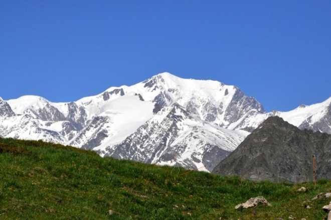 Chambres Et Tables D'Hotes Le Choton A Nono - Col Du Joly Beaufortain 欧特吕斯 外观 照片