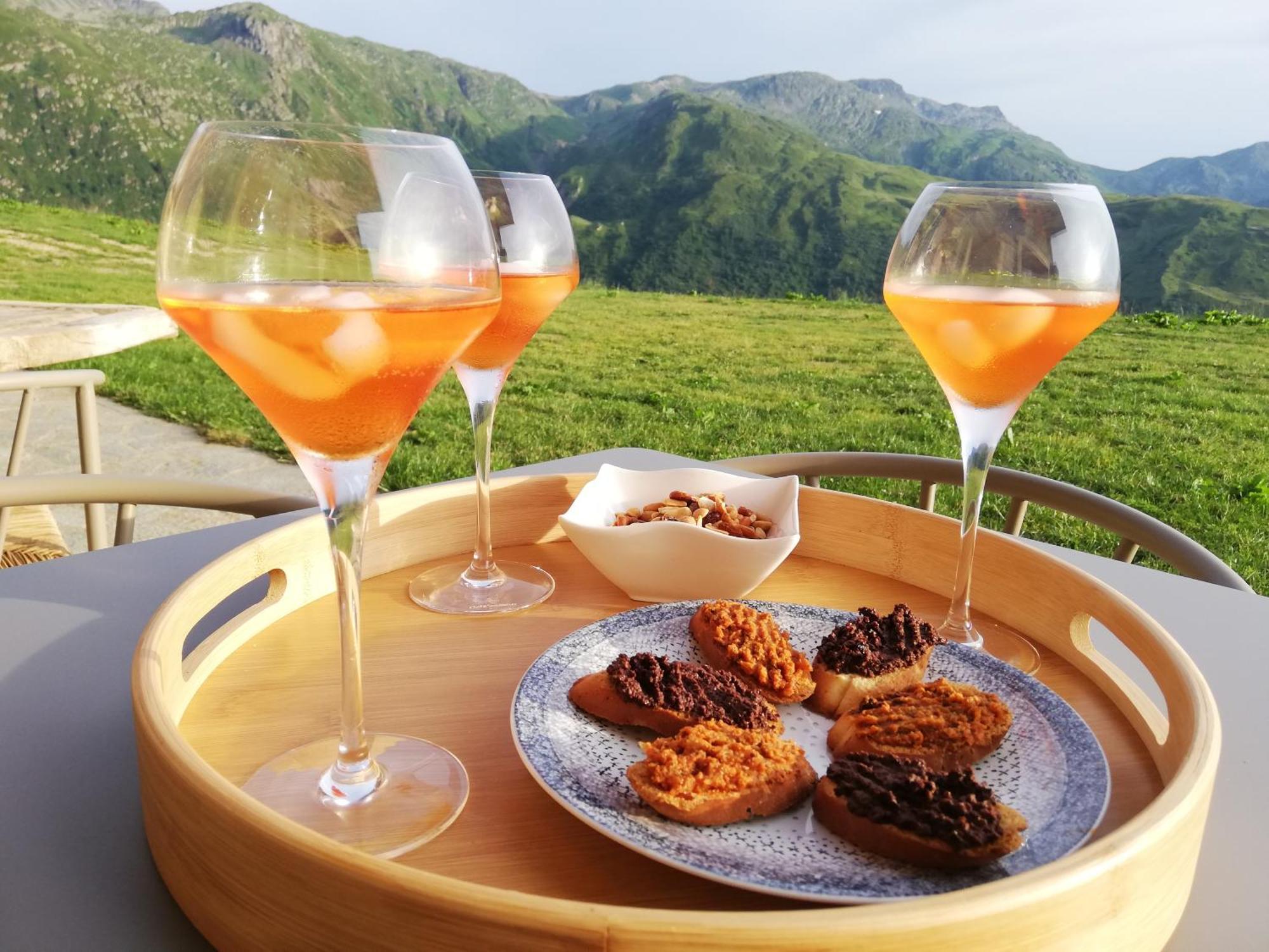 Chambres Et Tables D'Hotes Le Choton A Nono - Col Du Joly Beaufortain 欧特吕斯 外观 照片